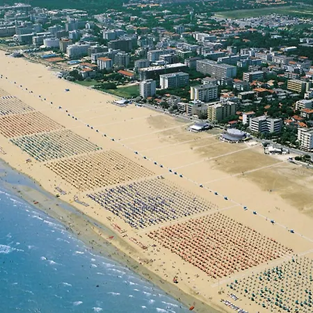 Amazing A Few Minutes Walk From The Centre By Beahost Appartement